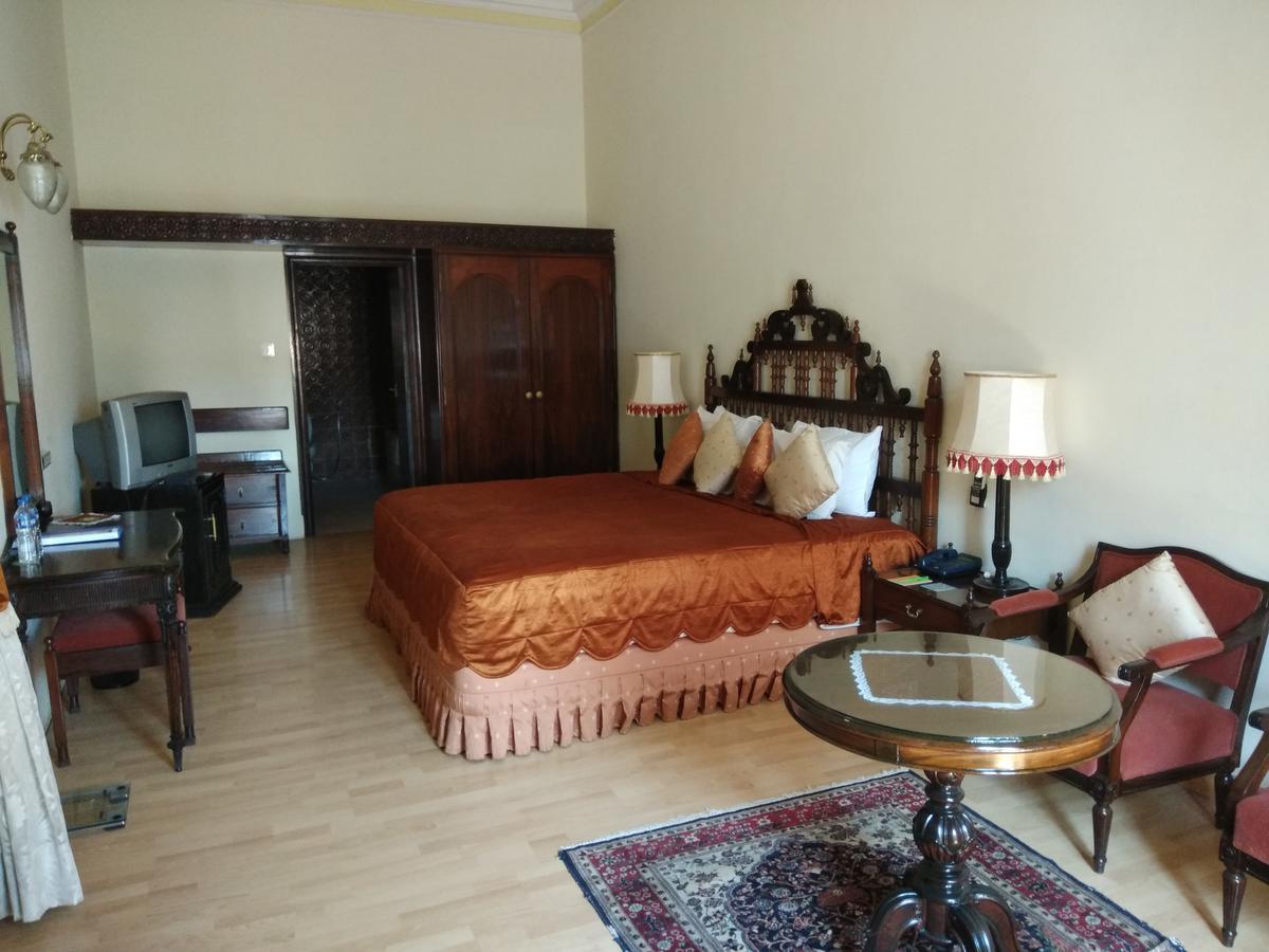 Lalitha Mahal Palace Hotel Mysore Ngoại thất bức ảnh